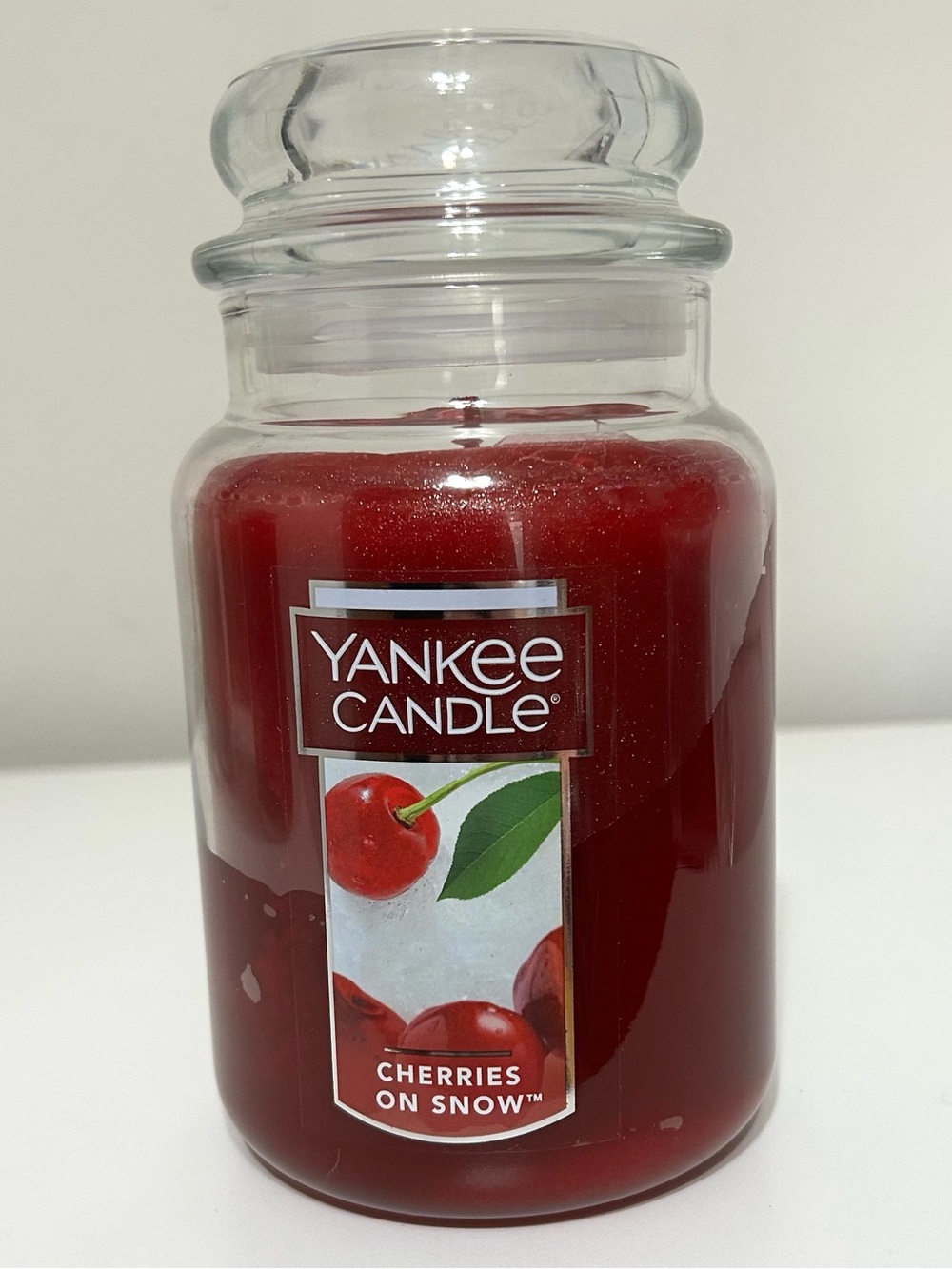 New Yankee Candle, Cherries on Snow, 22 ounces